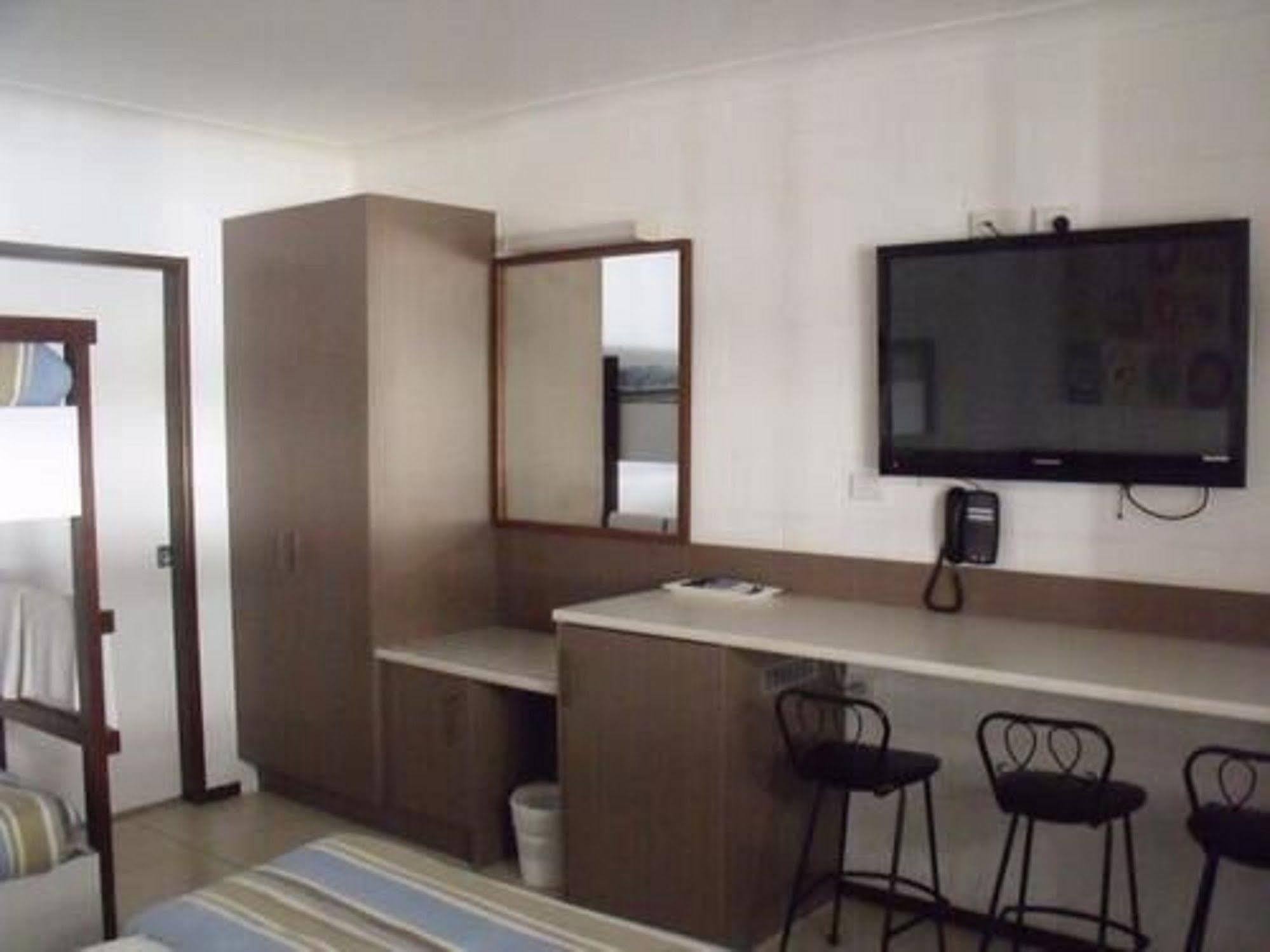 Moffat Beach Motel Caloundra Zewnętrze zdjęcie